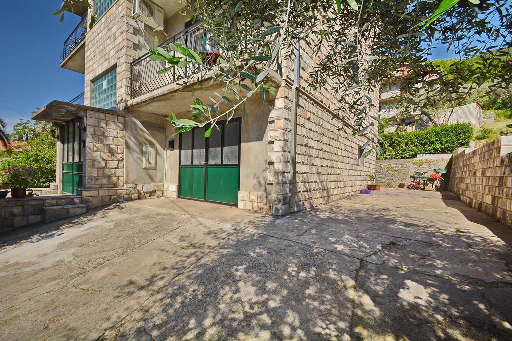 Apartments Dinko Zifra Teodo Esterno foto