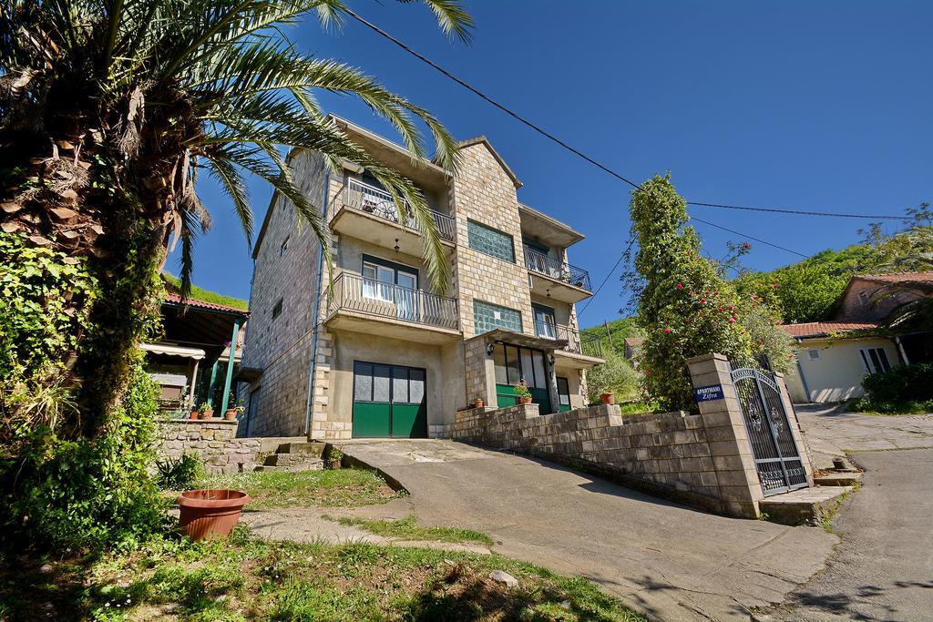 Apartments Dinko Zifra Teodo Esterno foto